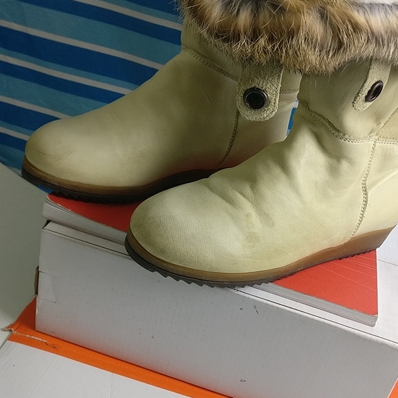 VINTAGE MUKLUK FUR TRIM SHERPA LINED SNAP BUTTON NATIVE COLDWEATHER SNOW BOOT 5 - Picture 3 of 11